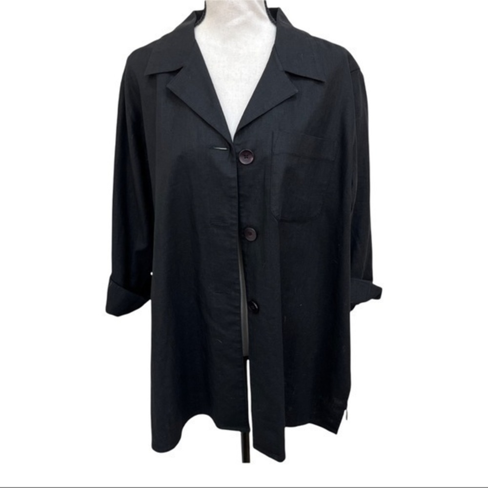 J.R.T by Newport News Black linen/cotton blend Button Down Blouse With Slits SzL